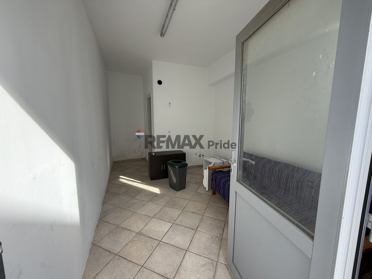 property-img